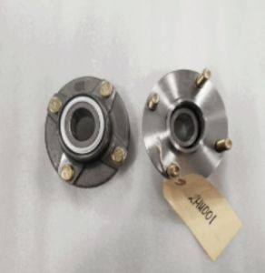 Picture of 2HU001 Hub Assembly w/bearings and studs for 2017 and newer Classic and Sport StarEV