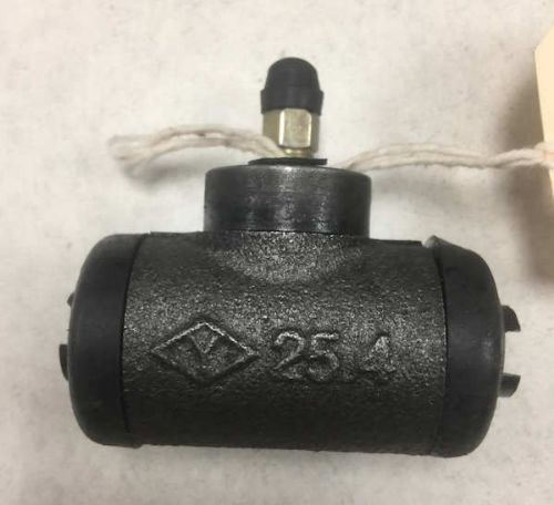 Picture of StarEV OEM 2CY603 Wheel Cylinder 25.4- Front OR Rear (Driver or Pasenger Side) for 23P M-Series Bus.